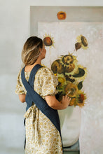 Load image into Gallery viewer, Artisans Apron
